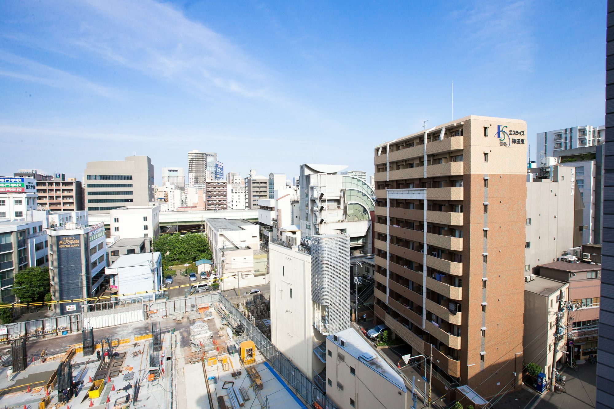 Premias Umeda Apartment Osaka Luaran gambar