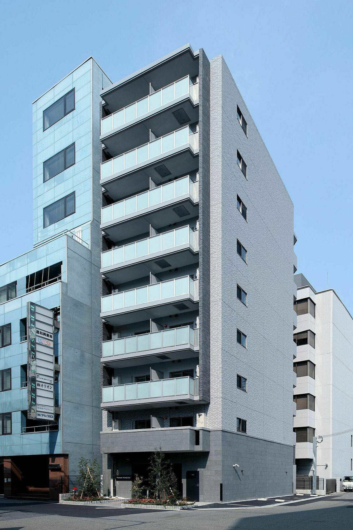 Premias Umeda Apartment Osaka Luaran gambar